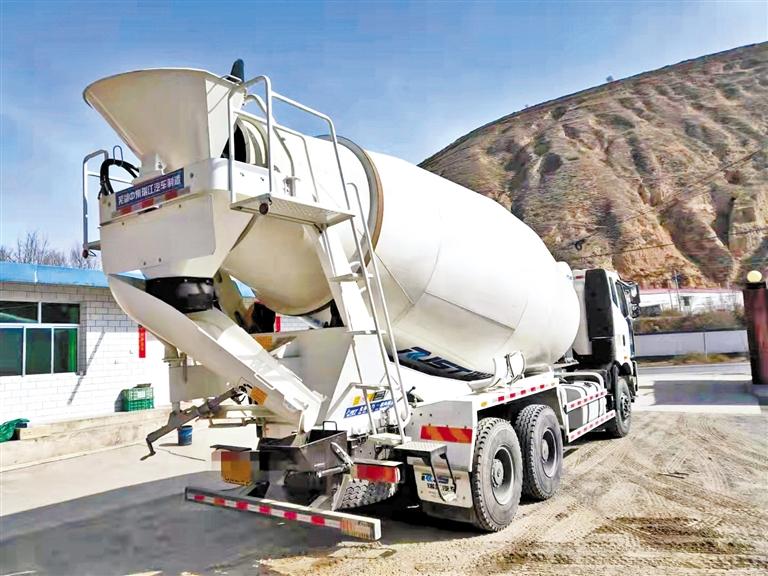 【聚焦3.15】大罐攪拌車年檢時(shí) 發(fā)現(xiàn)竟是非法改裝車？